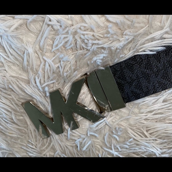 Michael Kors Unisex Belt (SOLD) - Picture 6 of 6